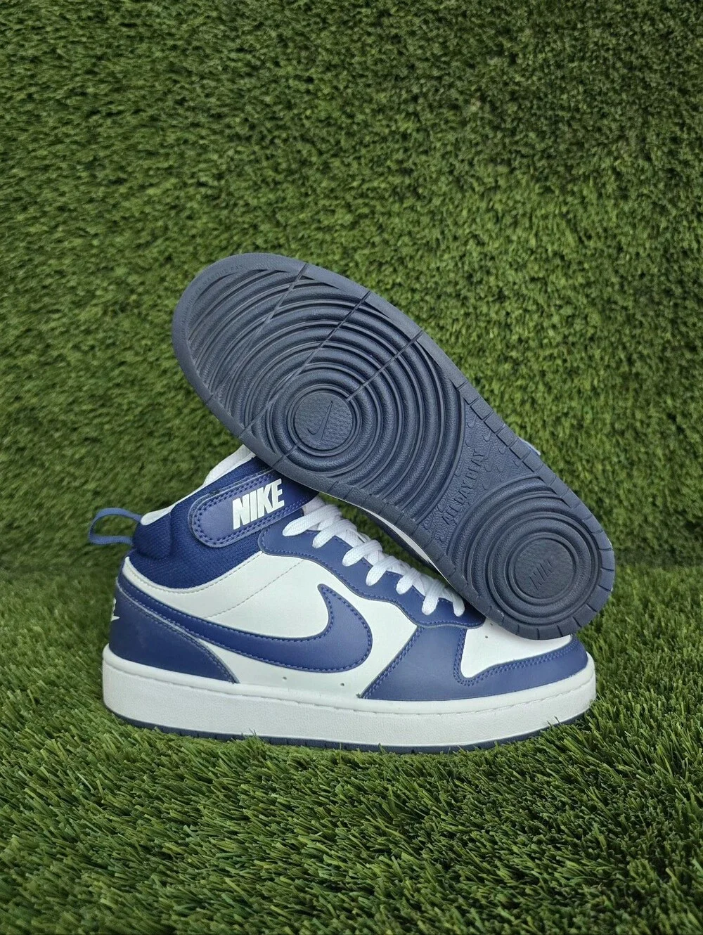 Nike Court Borough Mid ll Sneakers